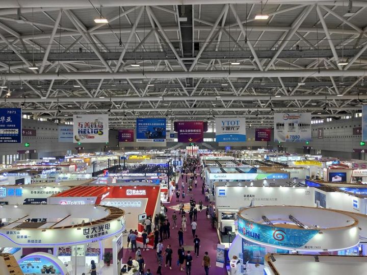 致力为第23届光博会“增光添彩”，韦德网站官网树立创新榜样